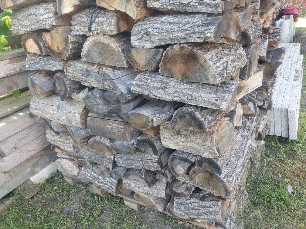 Drewno kominkowe dąb sezonowane