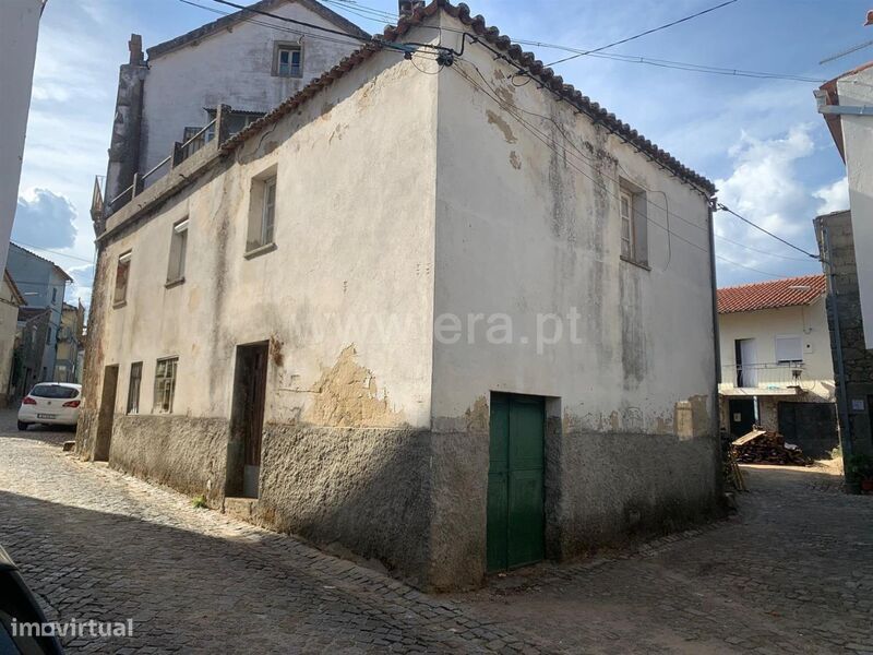 Moradia em Banda T1 / Fundão, Freixial