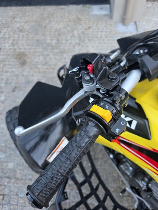 Suzuki ltz 400 k9 2015