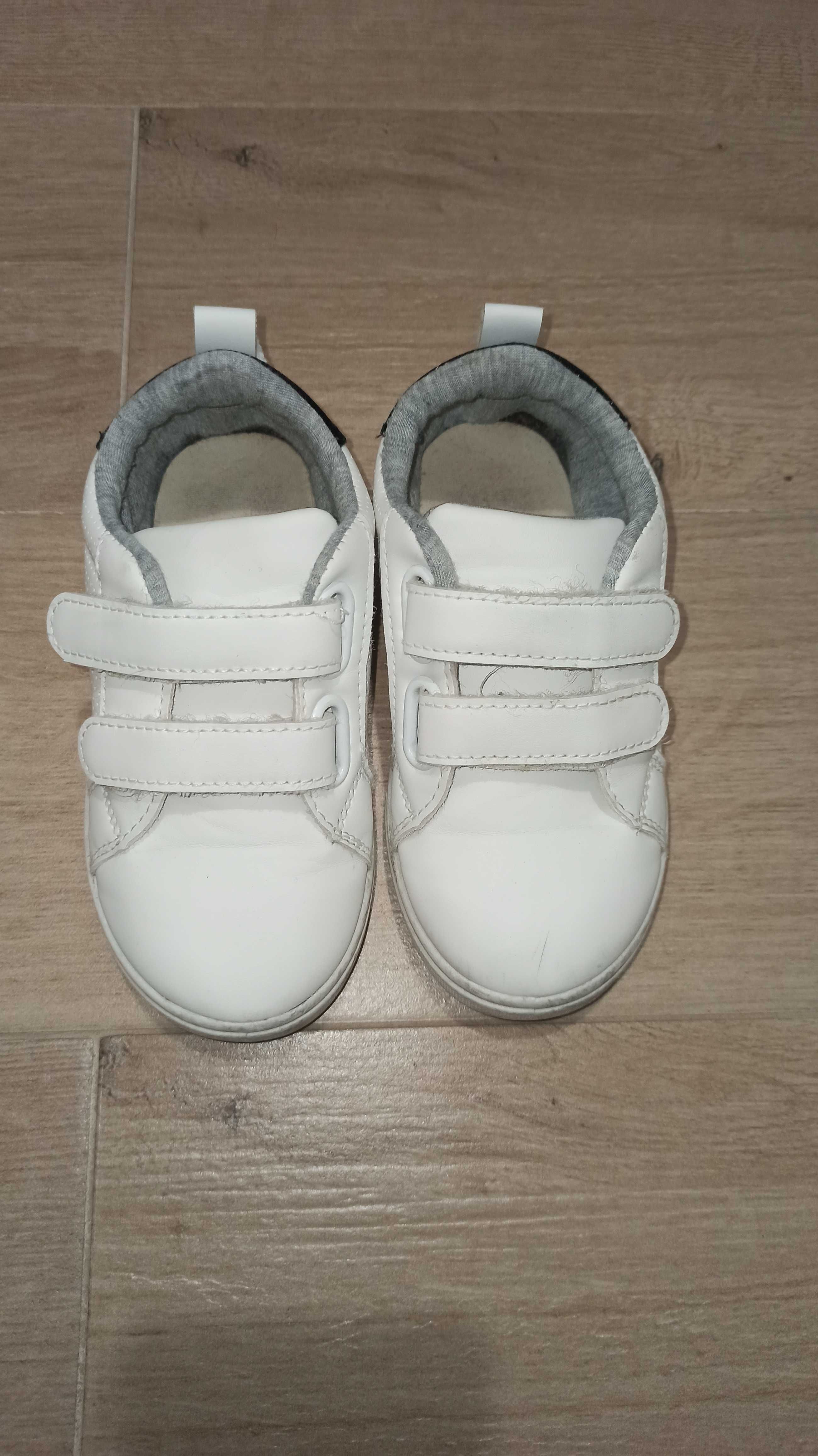 Biały sneakersy dla dzieci