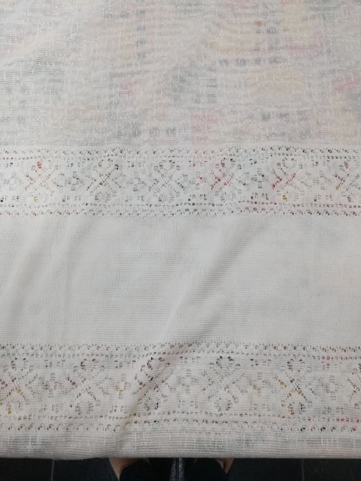 Cortina em tons de bege