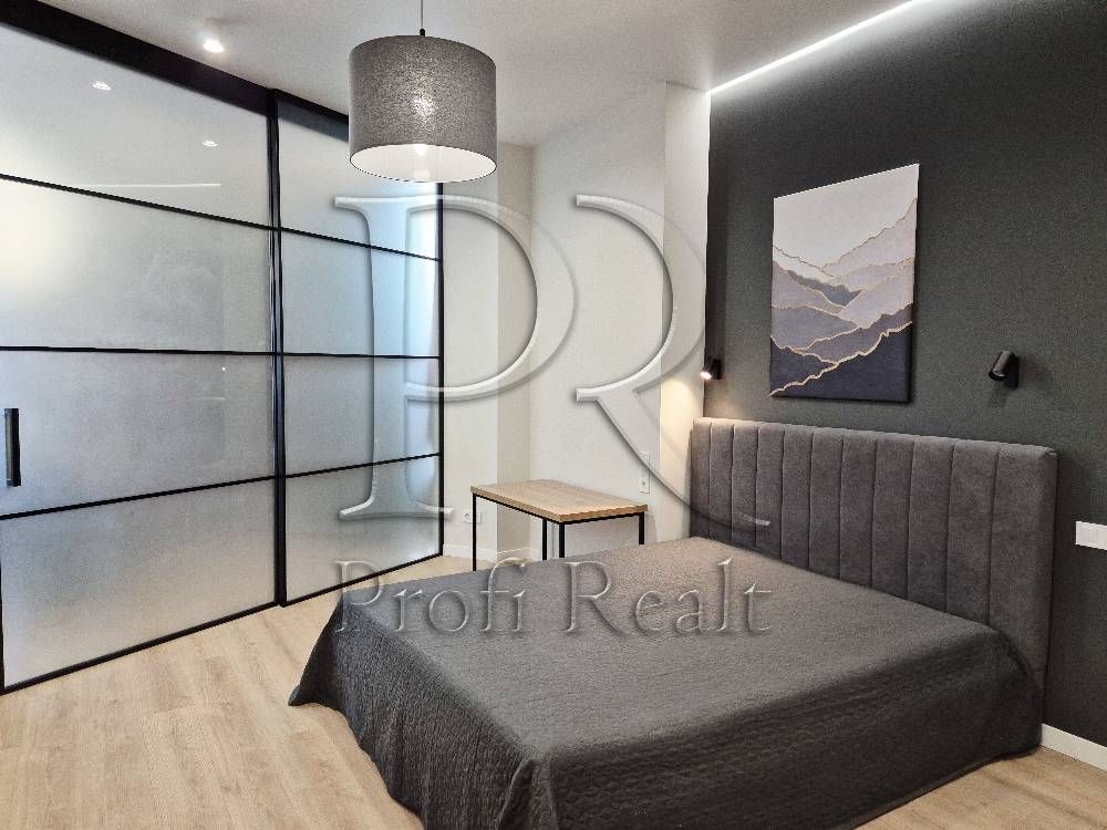 Продаж квартири 71кв.м. Podil Plaza & Residence