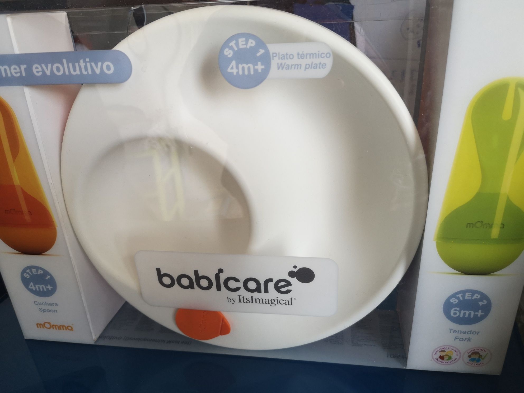 mOmma-Prato térmico evolutivo com talheres evolutivos incluídos