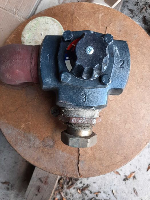 ZAWÓR mieszający trójdrogowy 3D DN40 6/4 11/2