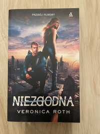 Niezgodna - Veronica Roth