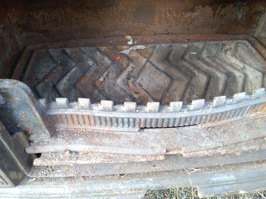 Kominek żeliwny ozdobny