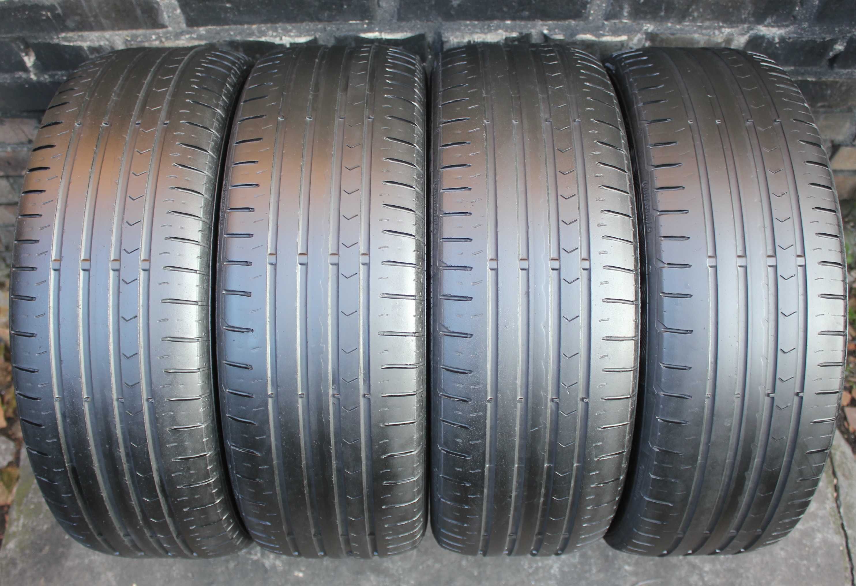 Літні шини, літня резина 195/55/R16 Continental Premium Contact 5
