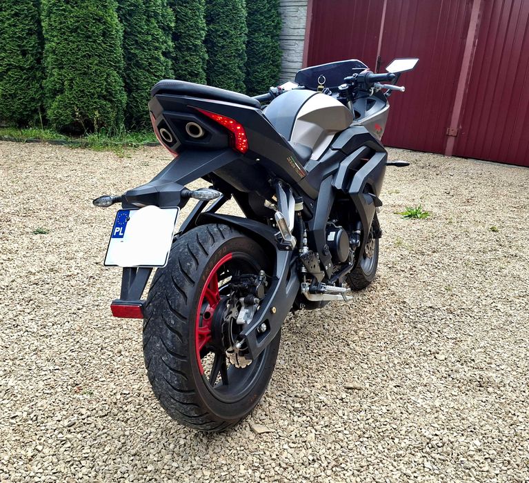Motobi dl strada 125 sport titanium