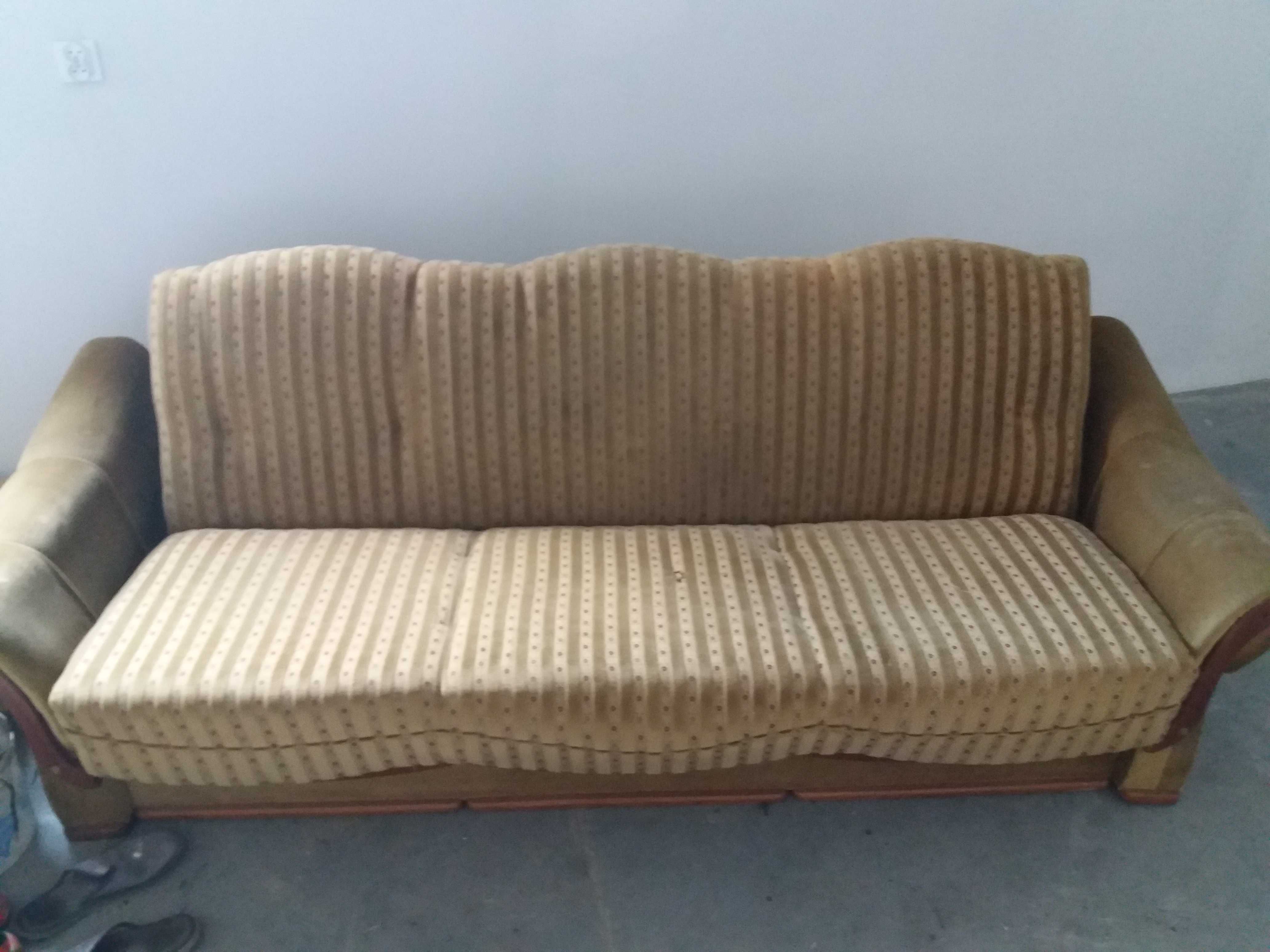 meble komoda szafka łóżko kanapa sofa rozkładana wersalka krzesła