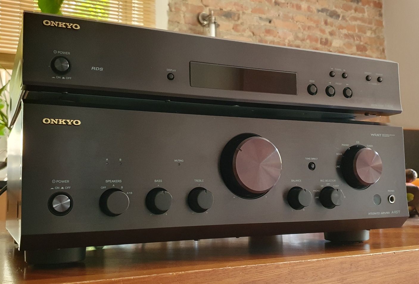 Onkyo wzmacniacz A-9377 tuner T-4355 super stan