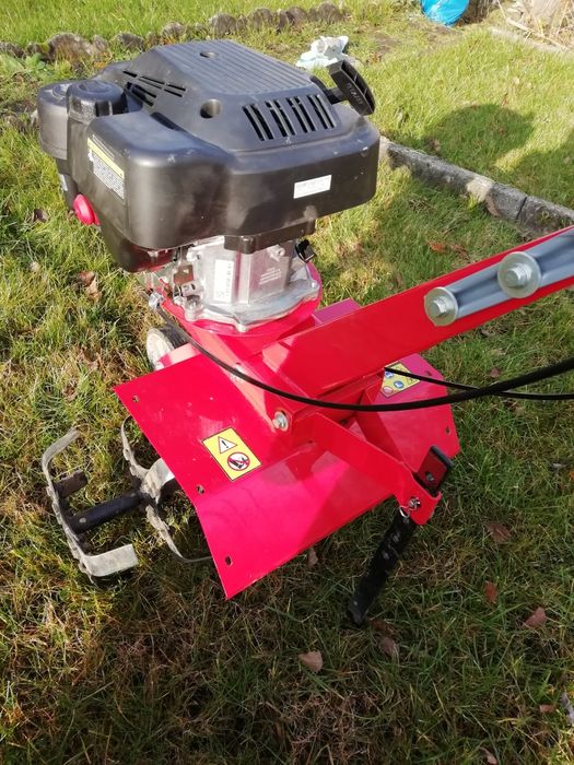 Glebogryzarka firmy Hecht