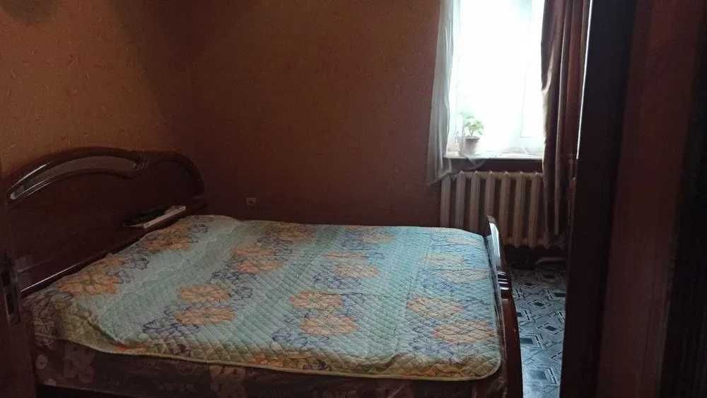 (13) Продам просторий капітальний будинок в с.Сухий Лиман.