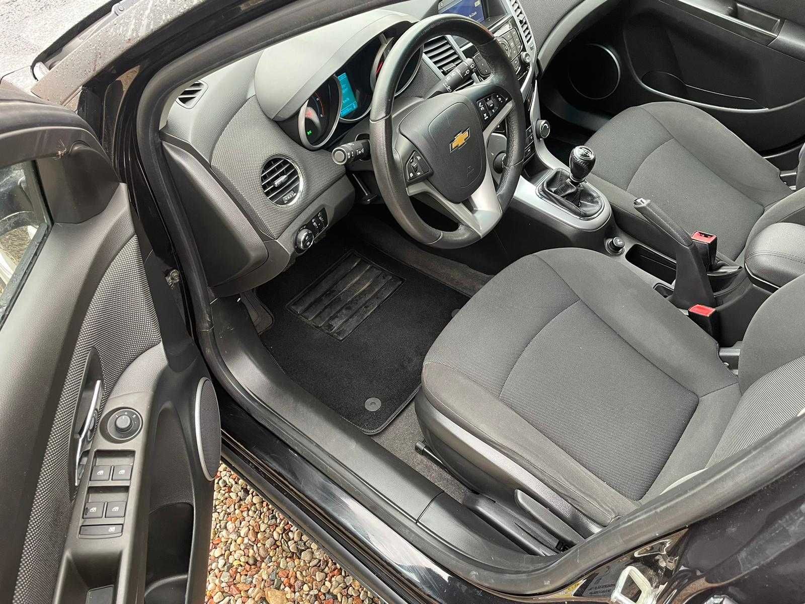 Chevrolet Cruze 1.7 Diesel, klimatronik, kamera cofania