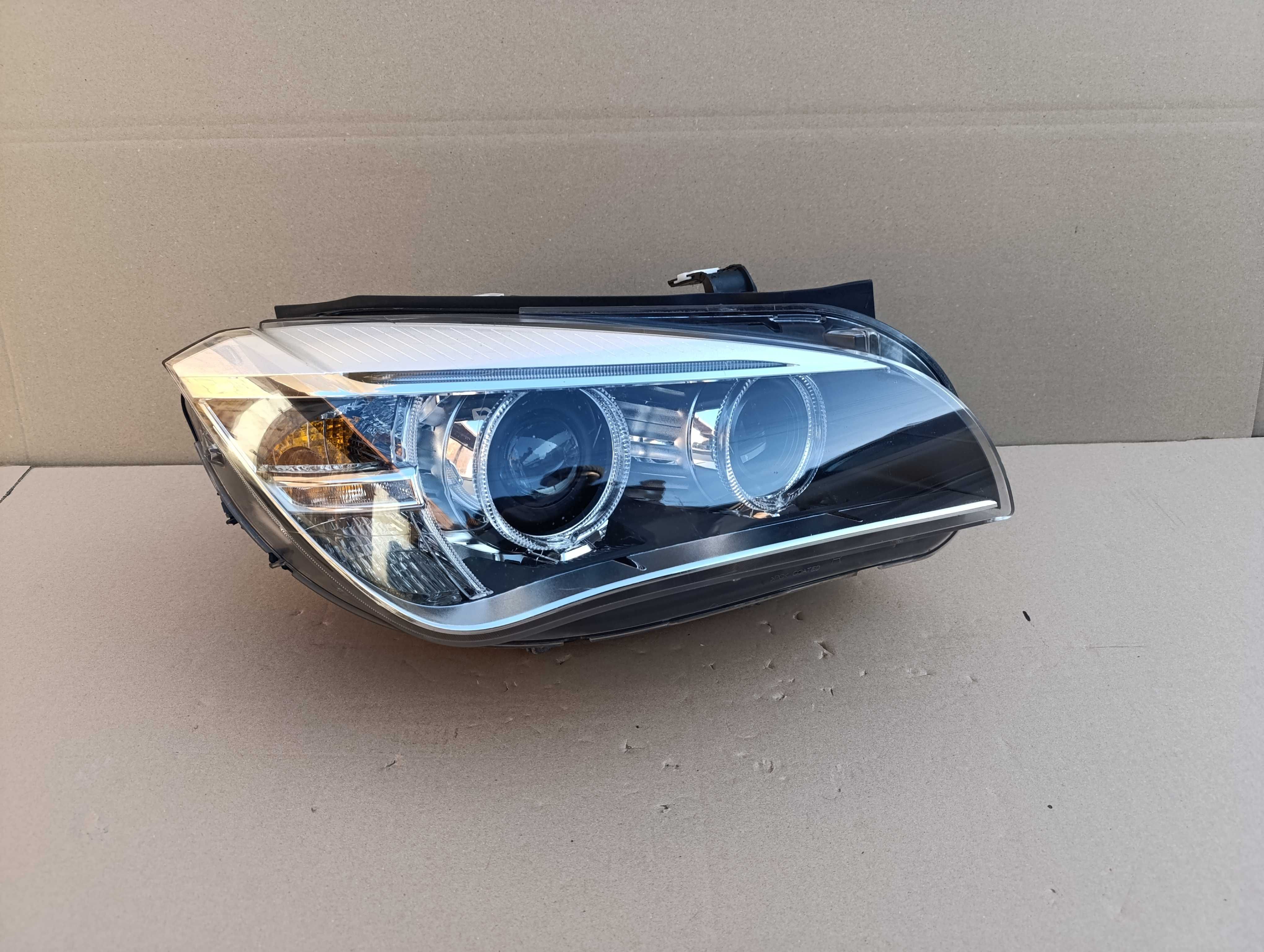 BMW X1 E84 LCI lampa prawa przód reflektor bi xenon led moduł oryg