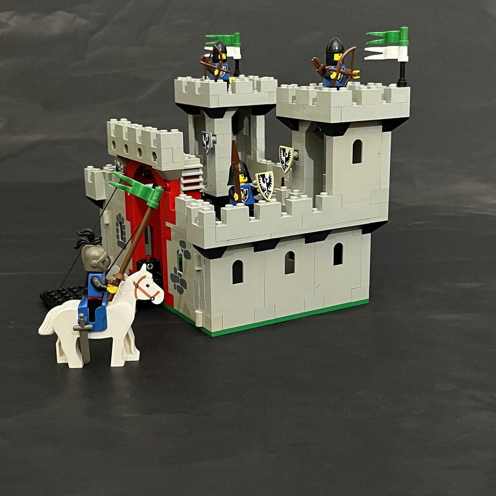 6073 LEGO Zamek Rycerski