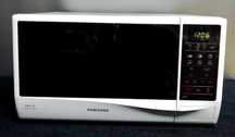 Micro-ondas Samsung GE732K/XEC com Grill de 20 litros