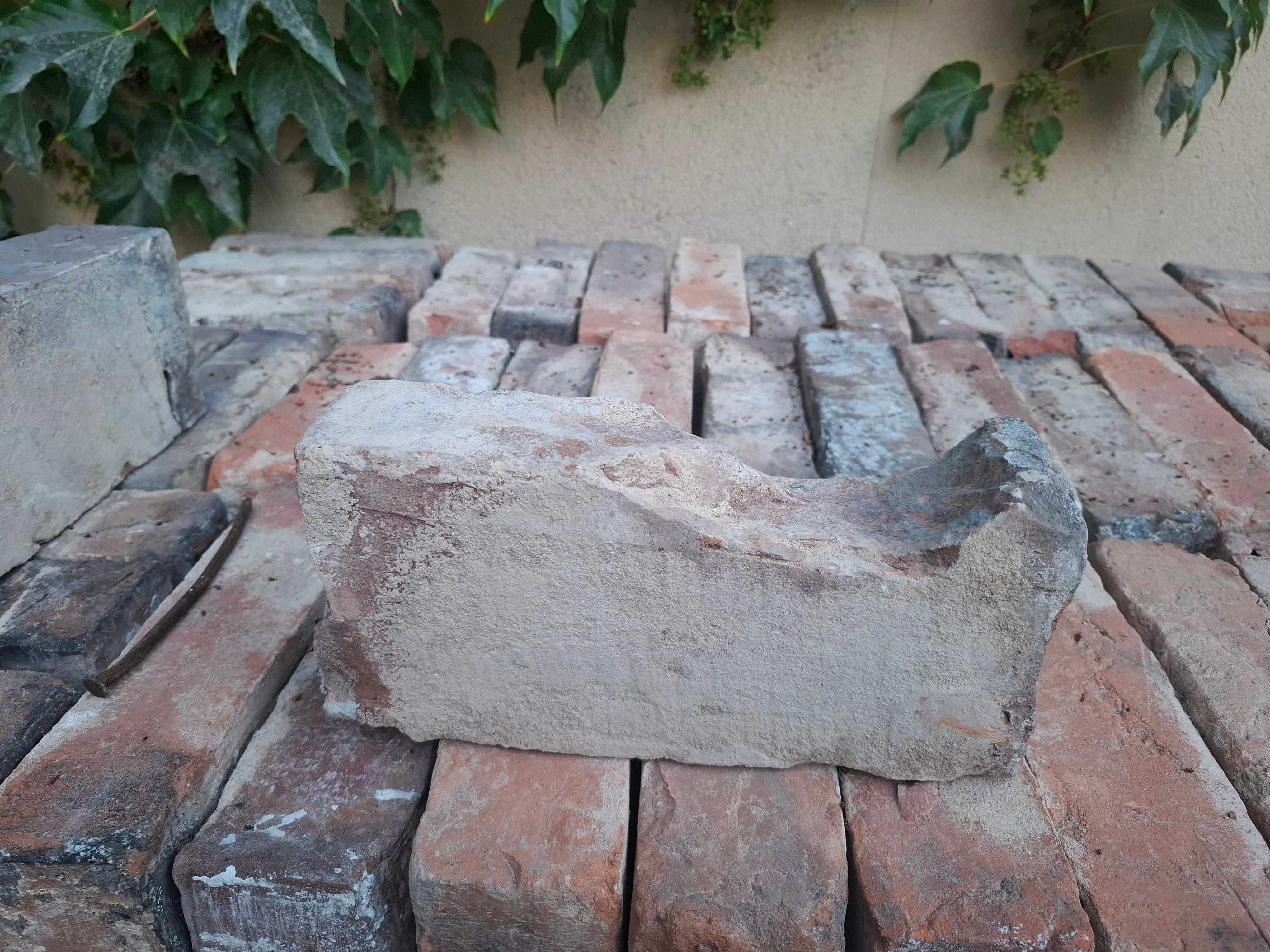 Cegły pełne z rozbiórki