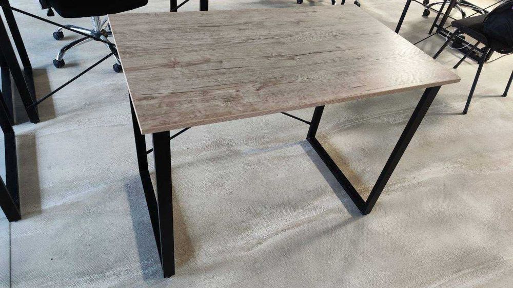 Стіл офісний Jusk (100 та 120 см)