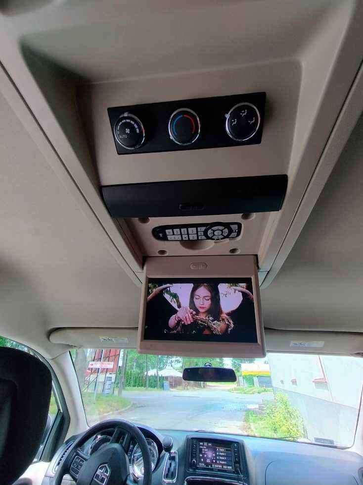 Dodge Grand Caravan 2016 - z systemem DVD