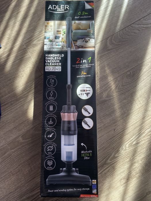Продам пилосос Adler