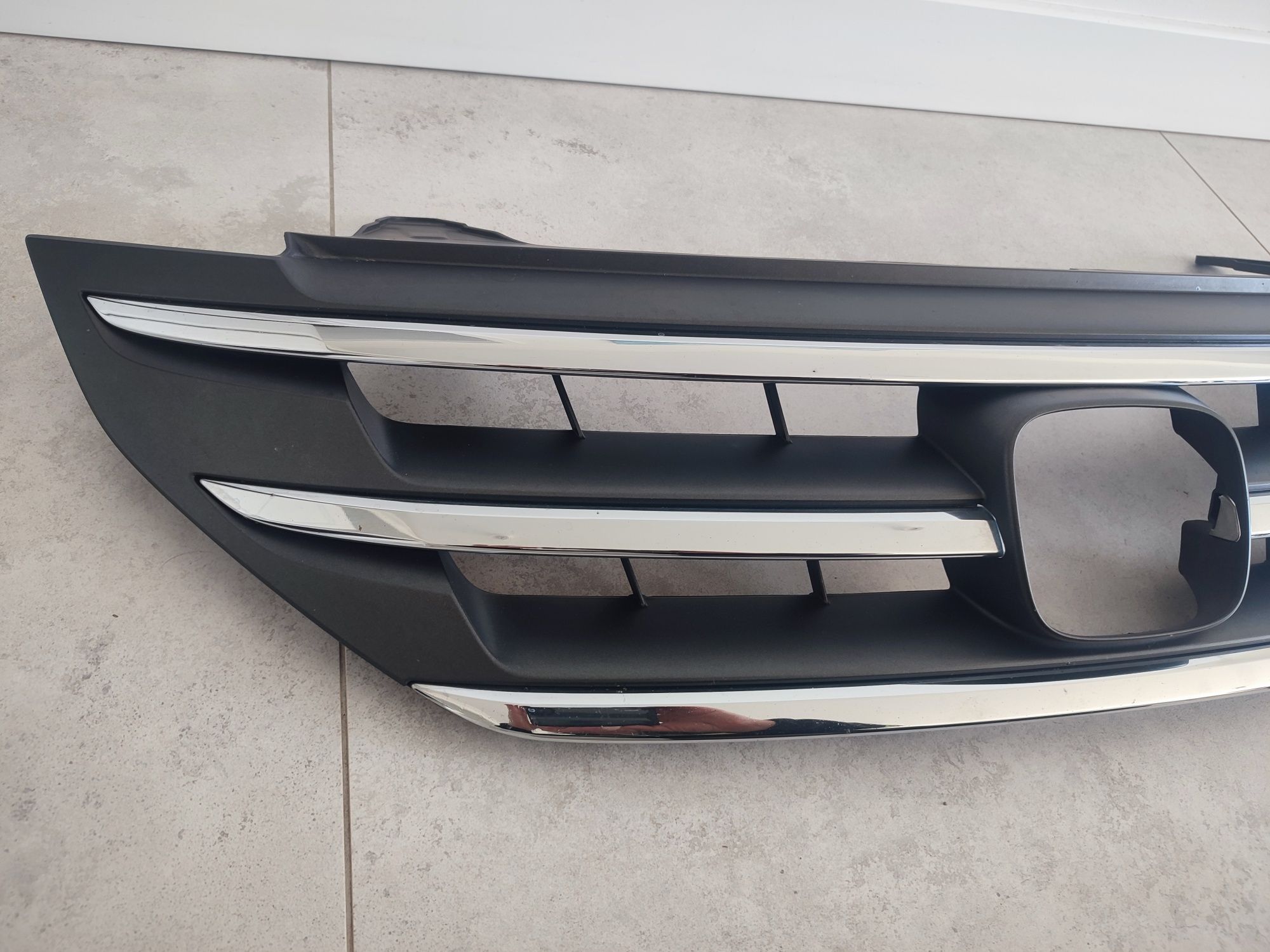 Grill Atrapa Honda CR-V IV 4 11r-15r Oryginał