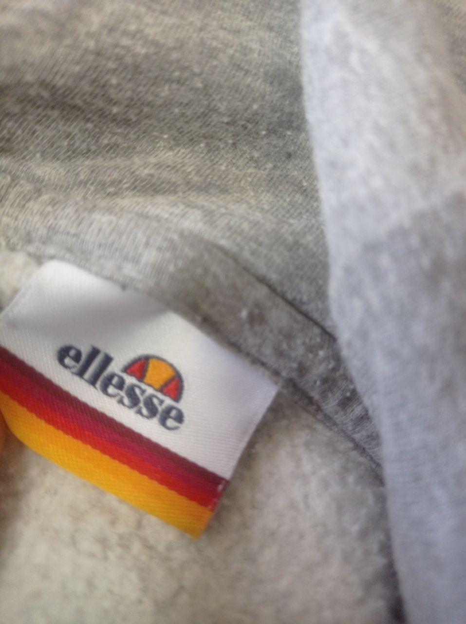 дешиво!!! Ellesse кофта с капюшоном