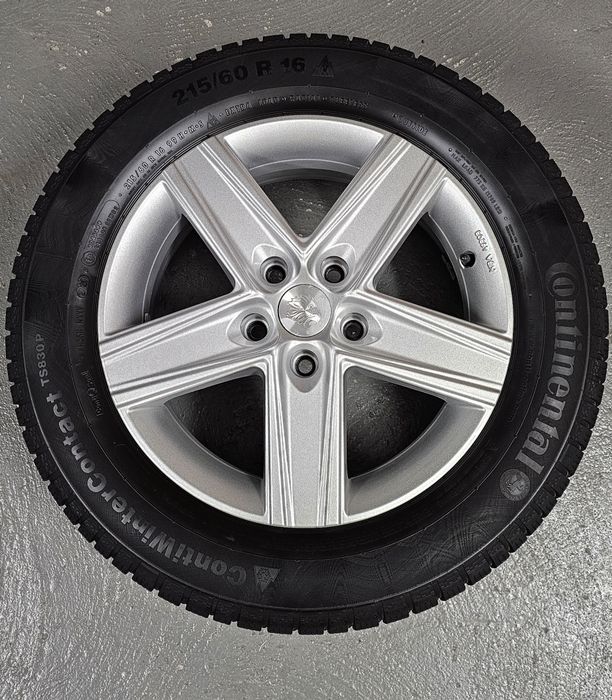 Kompletne koła 215/60 R16