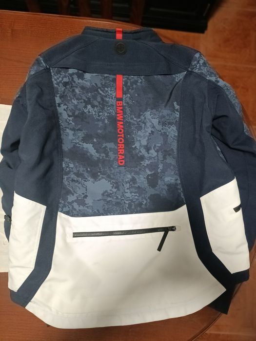 Blusão BMW Tamanho 54