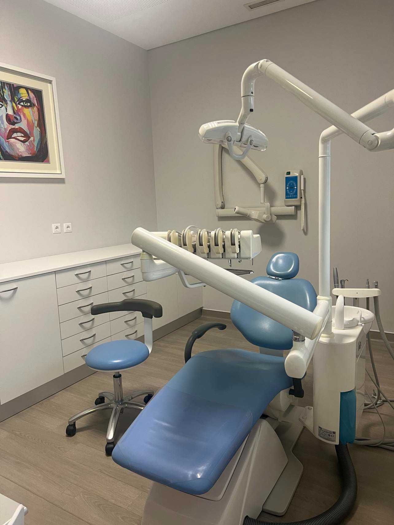 Cadeira e RX de medicina  dentária