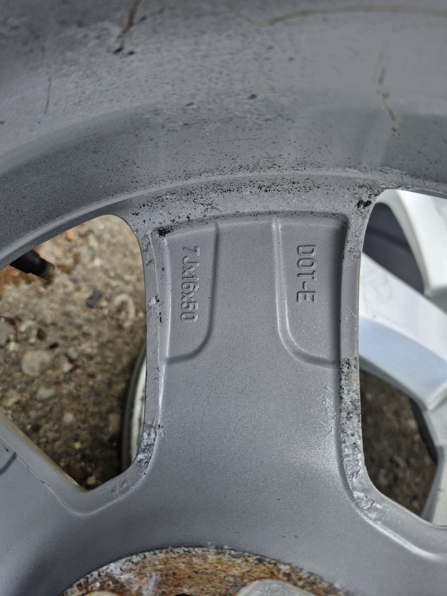 Felgi aluminiowe 16" 5×108 ET50 7J
