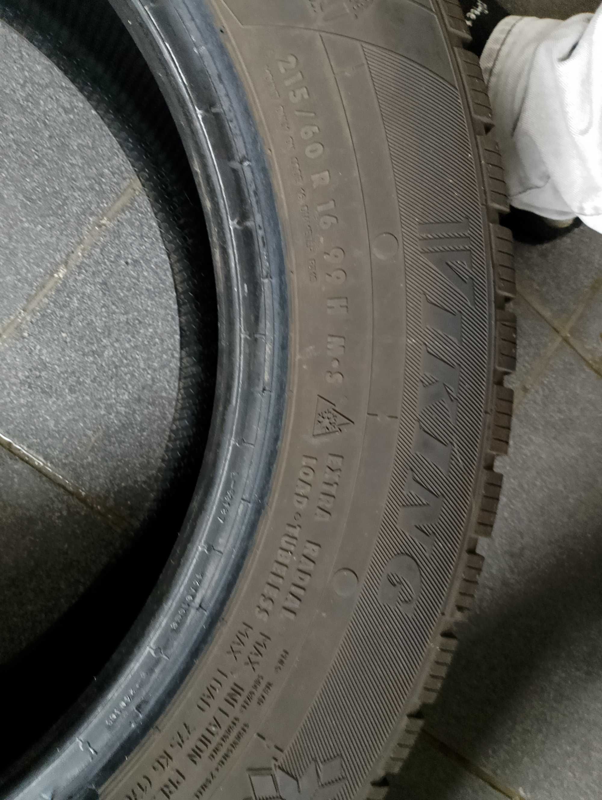 Sprzedam opony zimowe Viking 215/60/16
