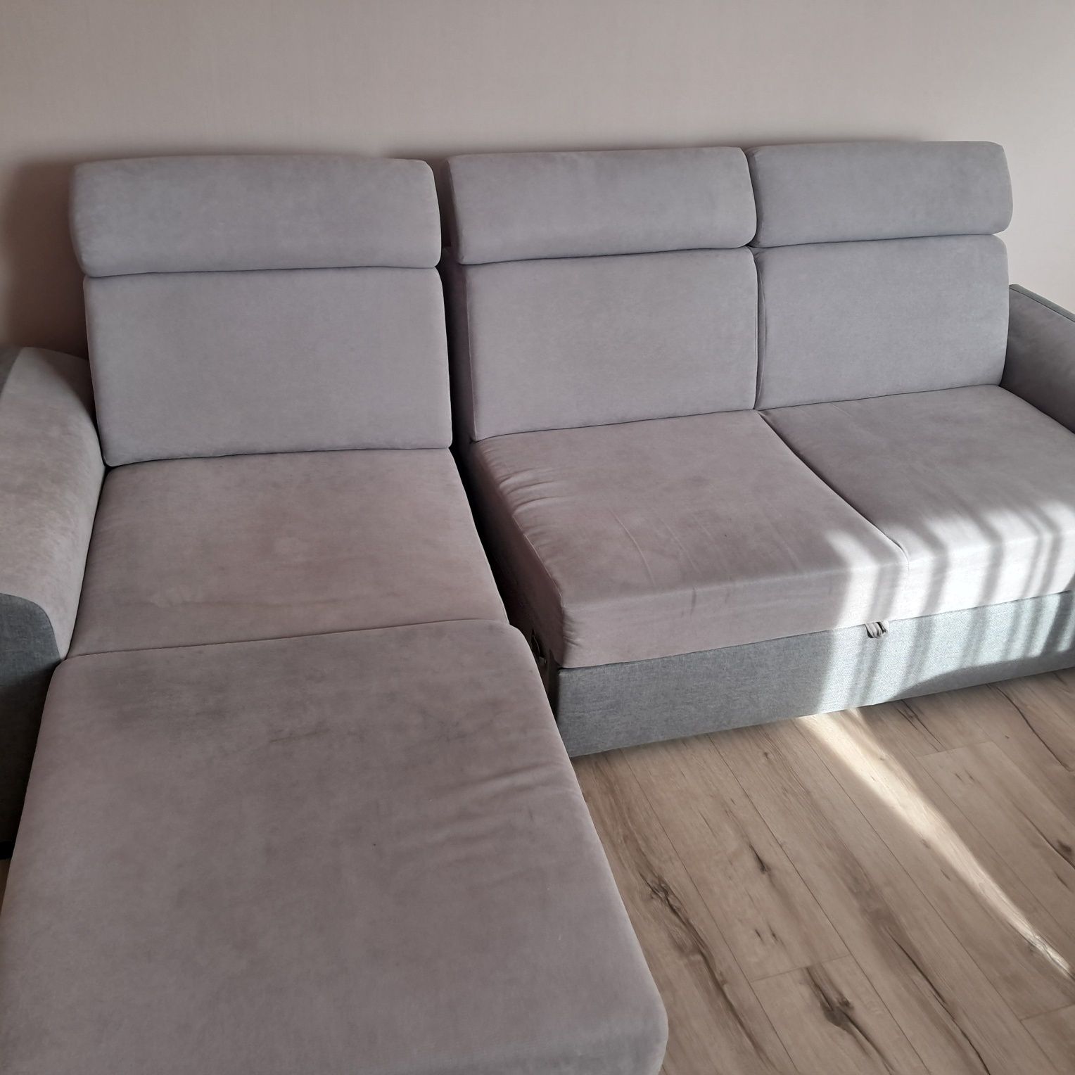 Rogówka szara z funkcją spania