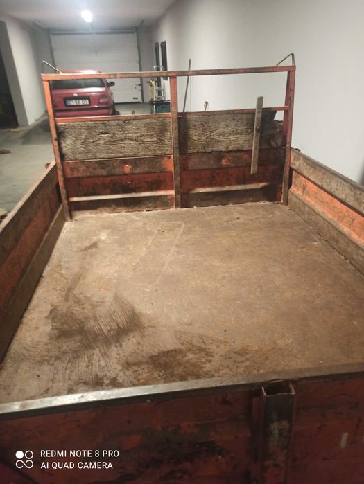 Reboque motocultivador basculante