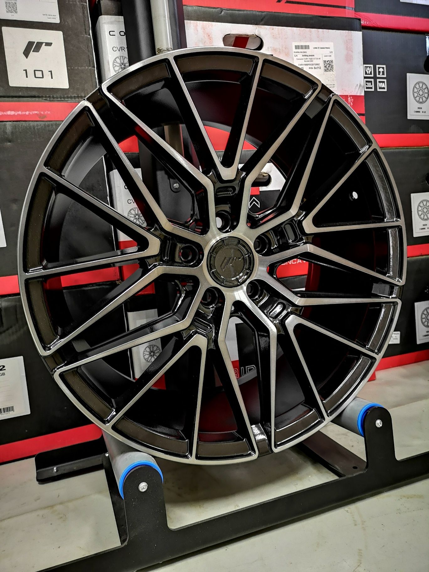 Felgi Japan Racing JR38 20" 20x9" ET35 5x112 Audi A6 C7 C8 A4 B9 A5 F5