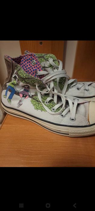 Niepowtarzalne trampki converse kupoone w usa