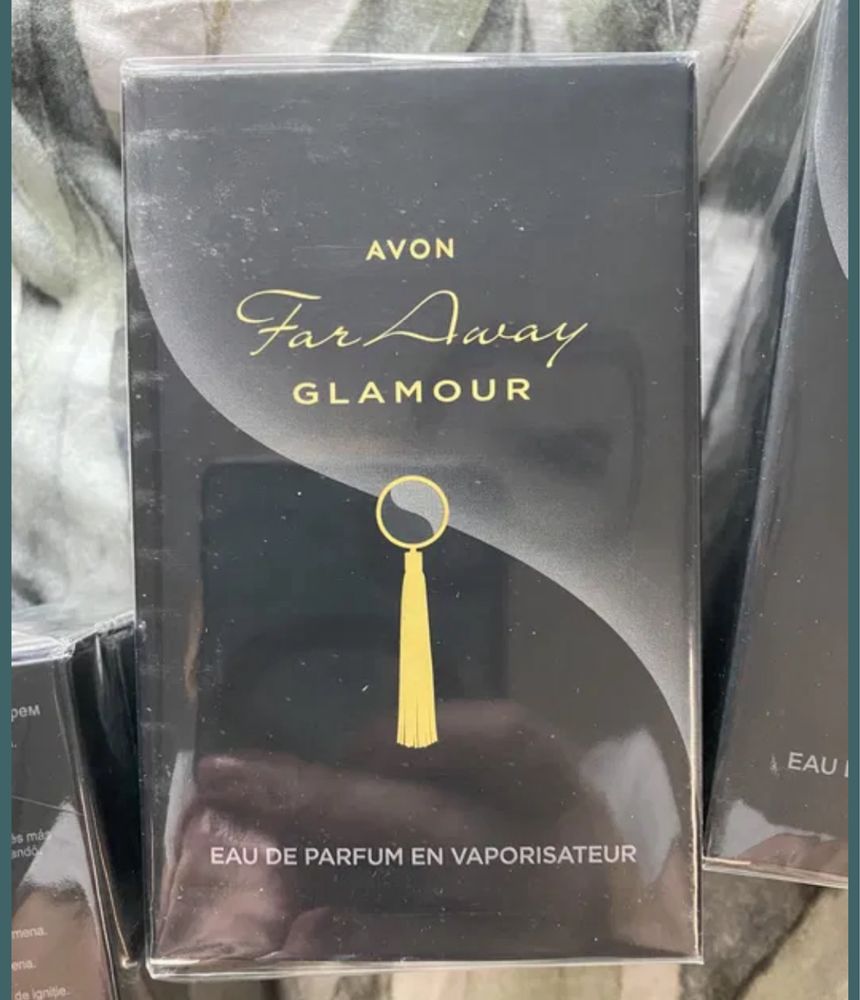 Avon Perfum Far Away Glamour 100 ml nowy ofoliowany