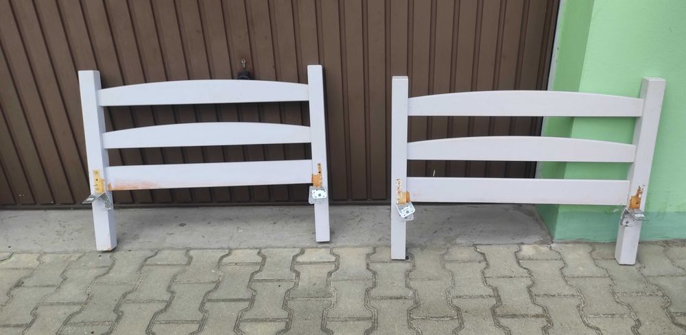 Białe łóżko 80 x 190 cm dla dzieci nastolatków do złożenia