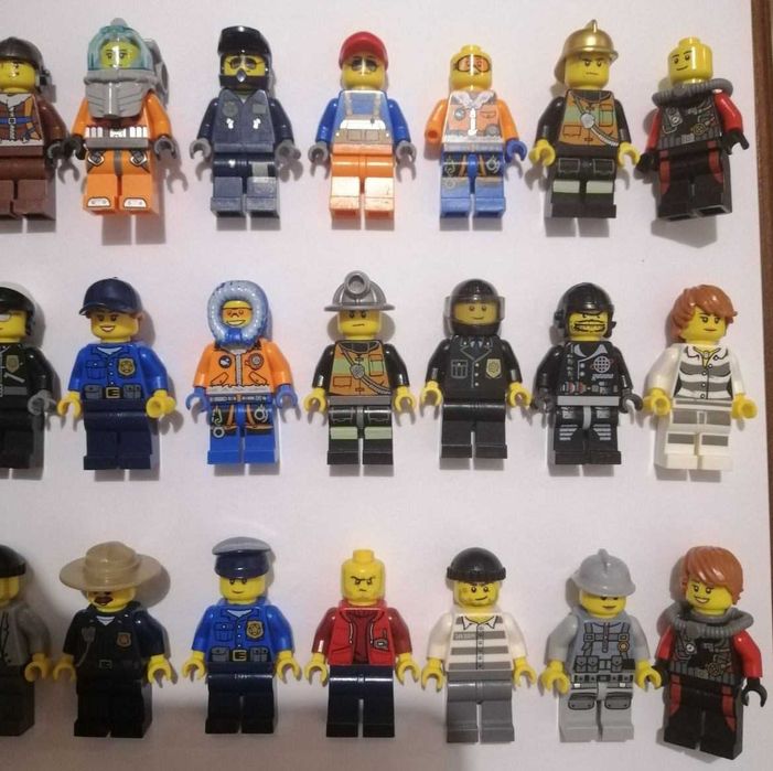 Lego minifigures, лего минифигурки Marvel, City, sport
