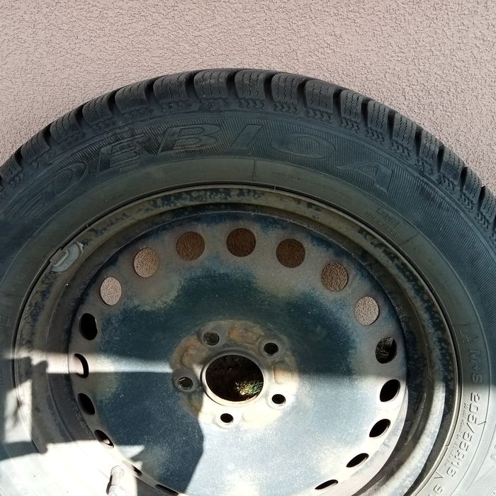 Sprzedam koła z oponami  16"