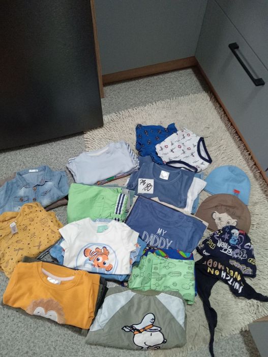 Duża paka chłopięca roz  74-80 (54szt)