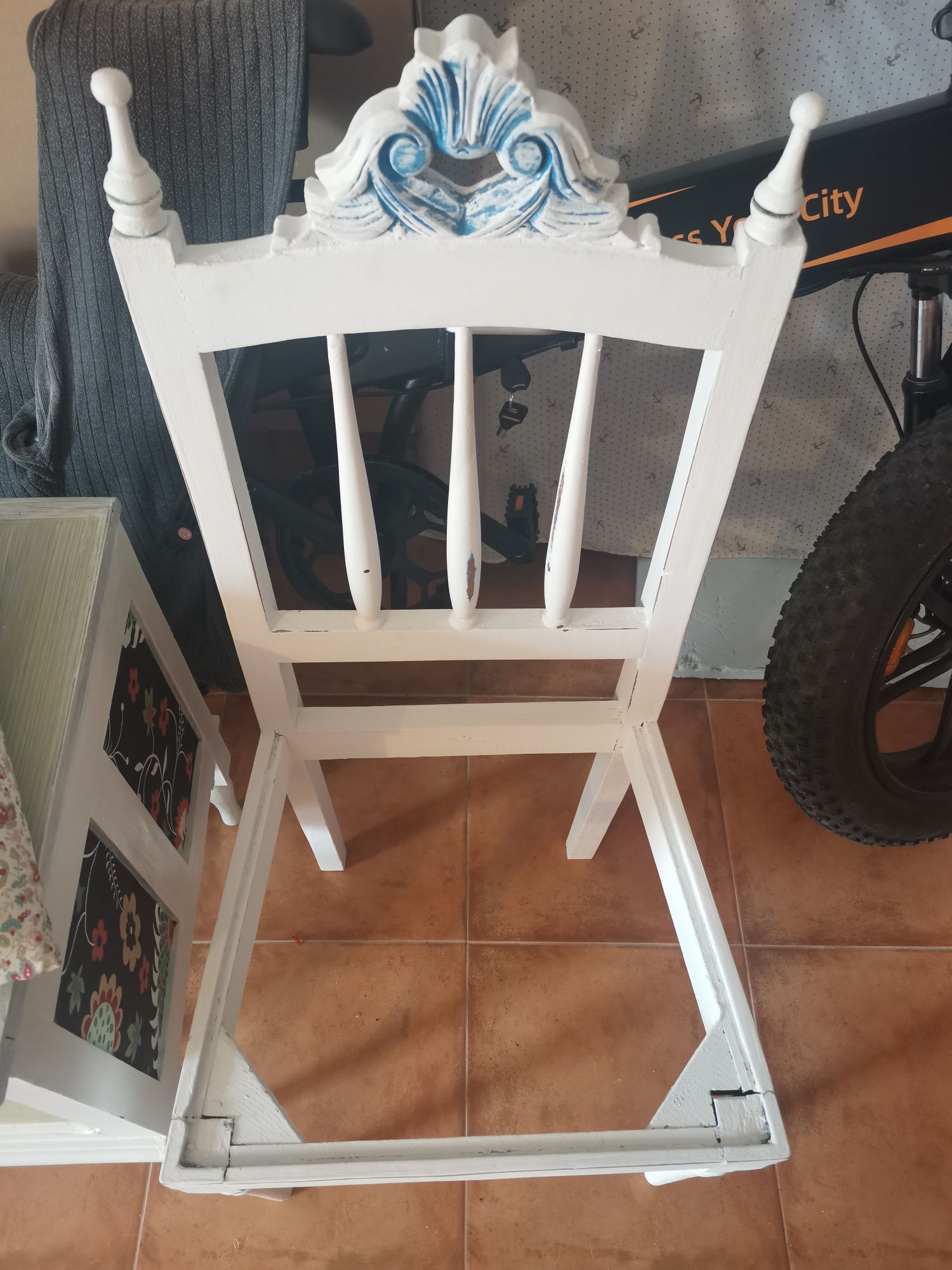 Cadeira antiga para restauro