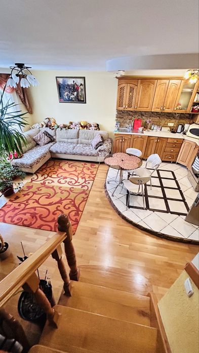 Продаж 2-х рівневоі на Мазепи