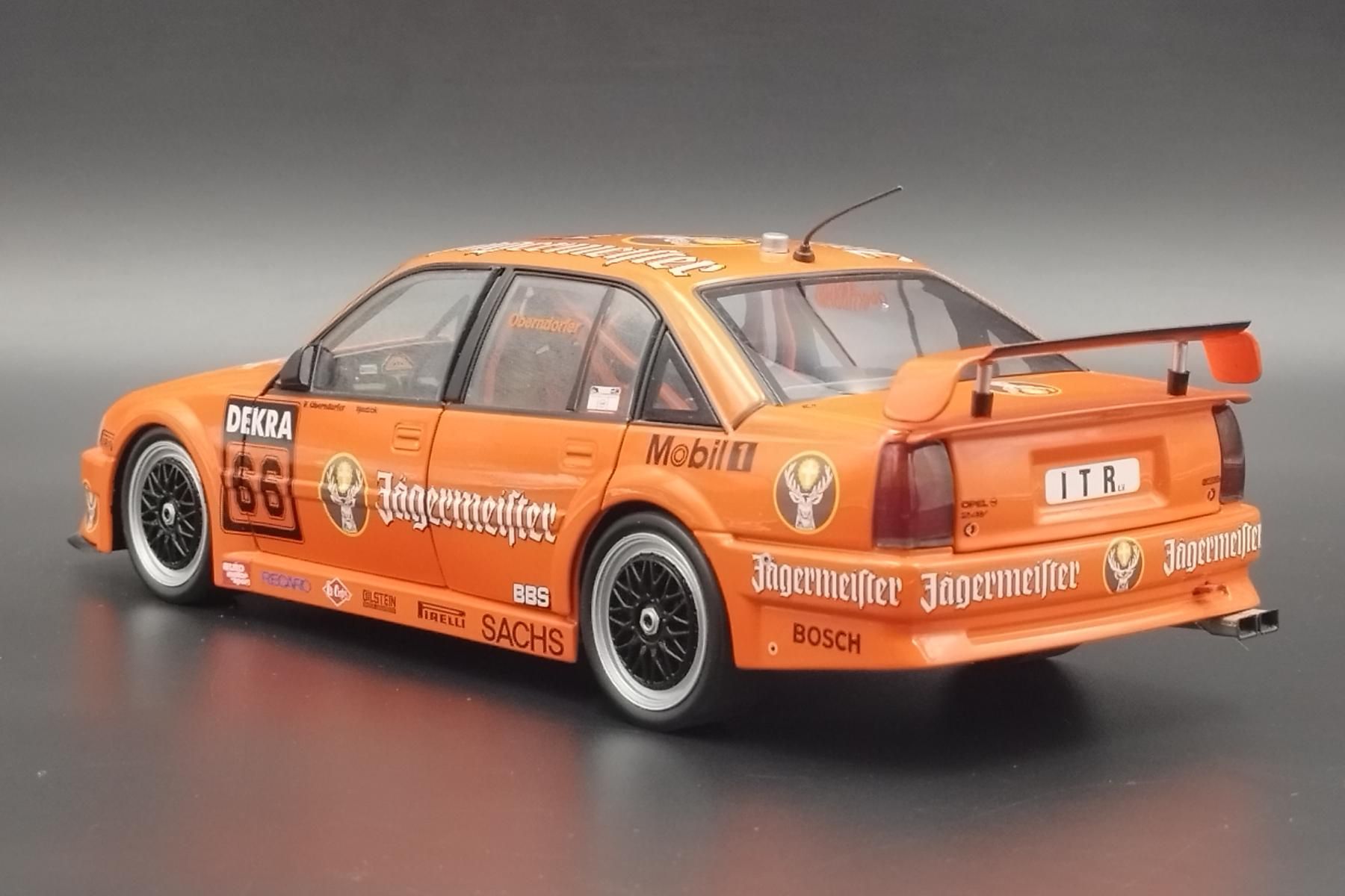 1:18 Opel Omega n66 Jagermeister Oberndorfer DTM 1991 Minichamps