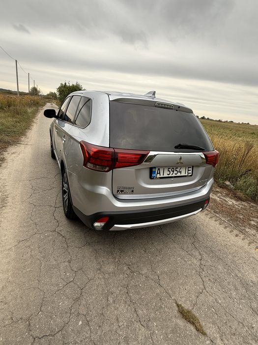 Продам Mitsubishi Outlander