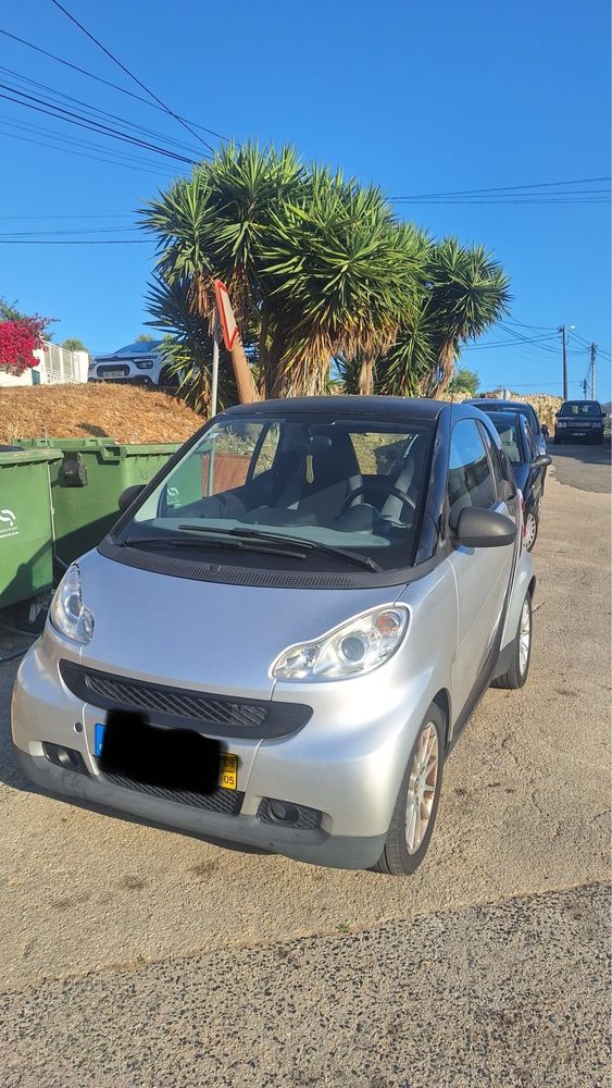 Smart fortwo cinzento