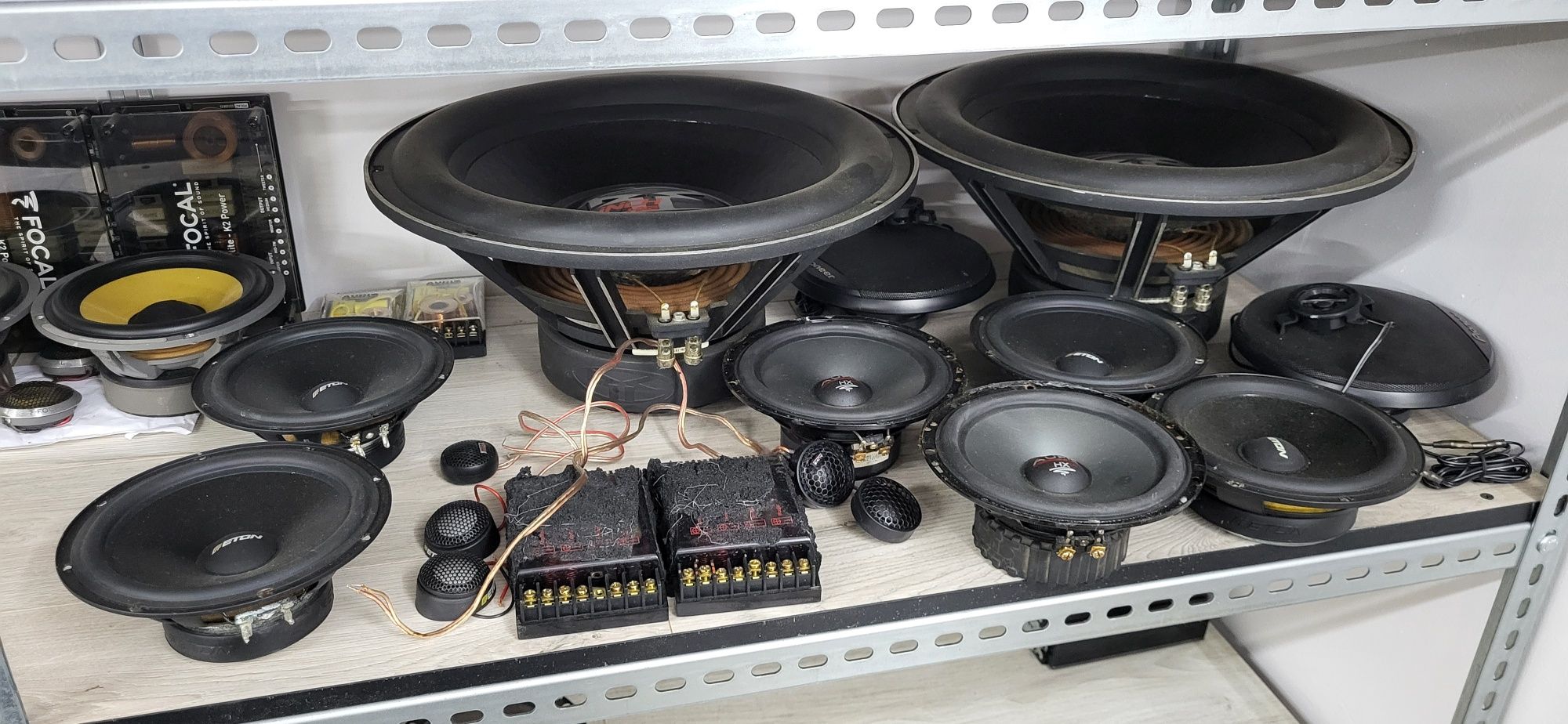 Montaż car audio montaż wymiana  wzmacniacz subwoofer głośniki radio