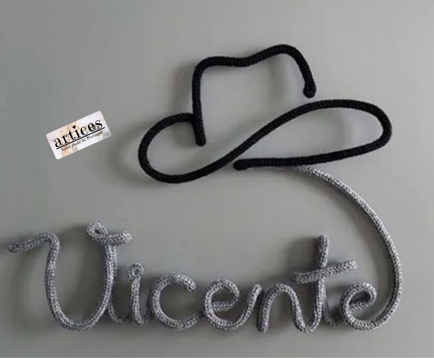 Arte e nomes em croché
