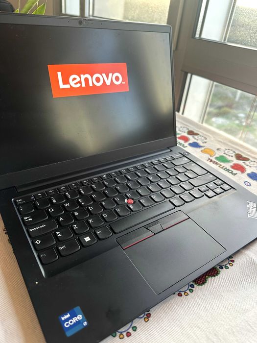 Laptop Lenovo i7, 16GB memória, Thinkpad E14 Gen2 - Perfeito estado