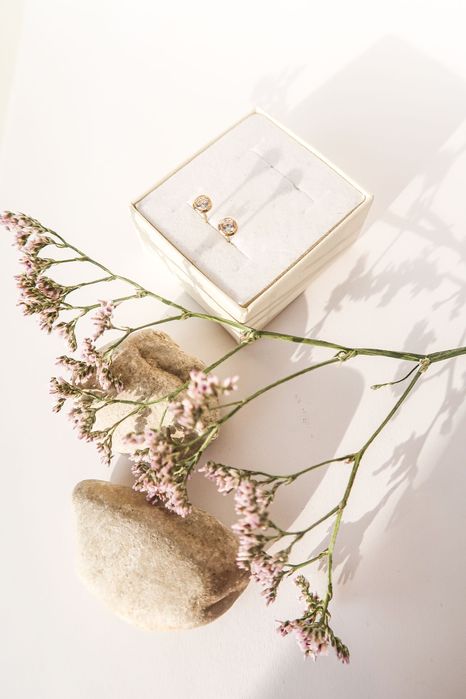 Złote kolczyki sztyfty z cyrkonią | Próba złota 585