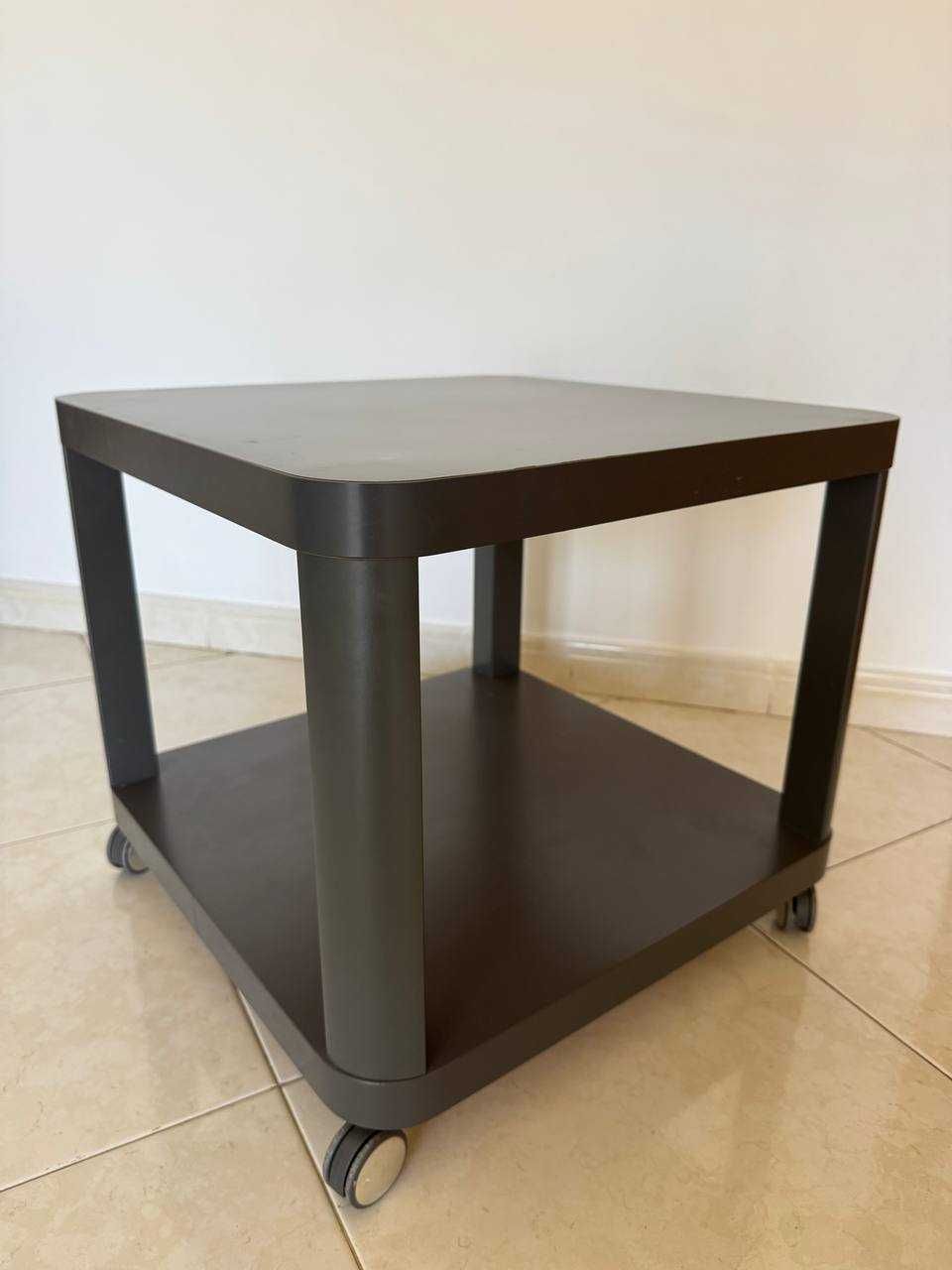 Mesa de apoio com rodízios IKEA TINGBY, cinz, 50x50 cm